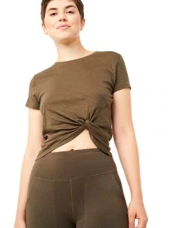 Mandala Twisted Tee (Vinyl) All Tops